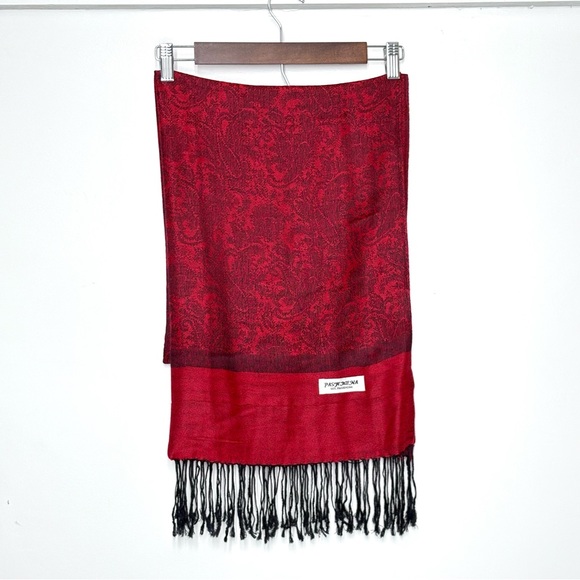 100% Pashmina Shawl Scarf Red Black Fringe Wrap Classic Cozy Quiet Luxury - Picture 1 of 4